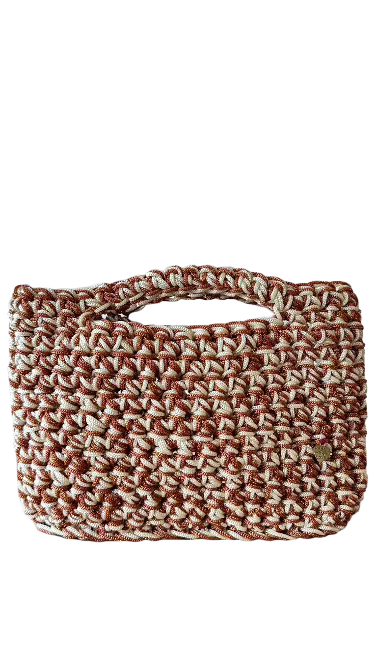 <img ="creaturina_bag.png" alt="Agostina mini bag panna e sparkling rame">