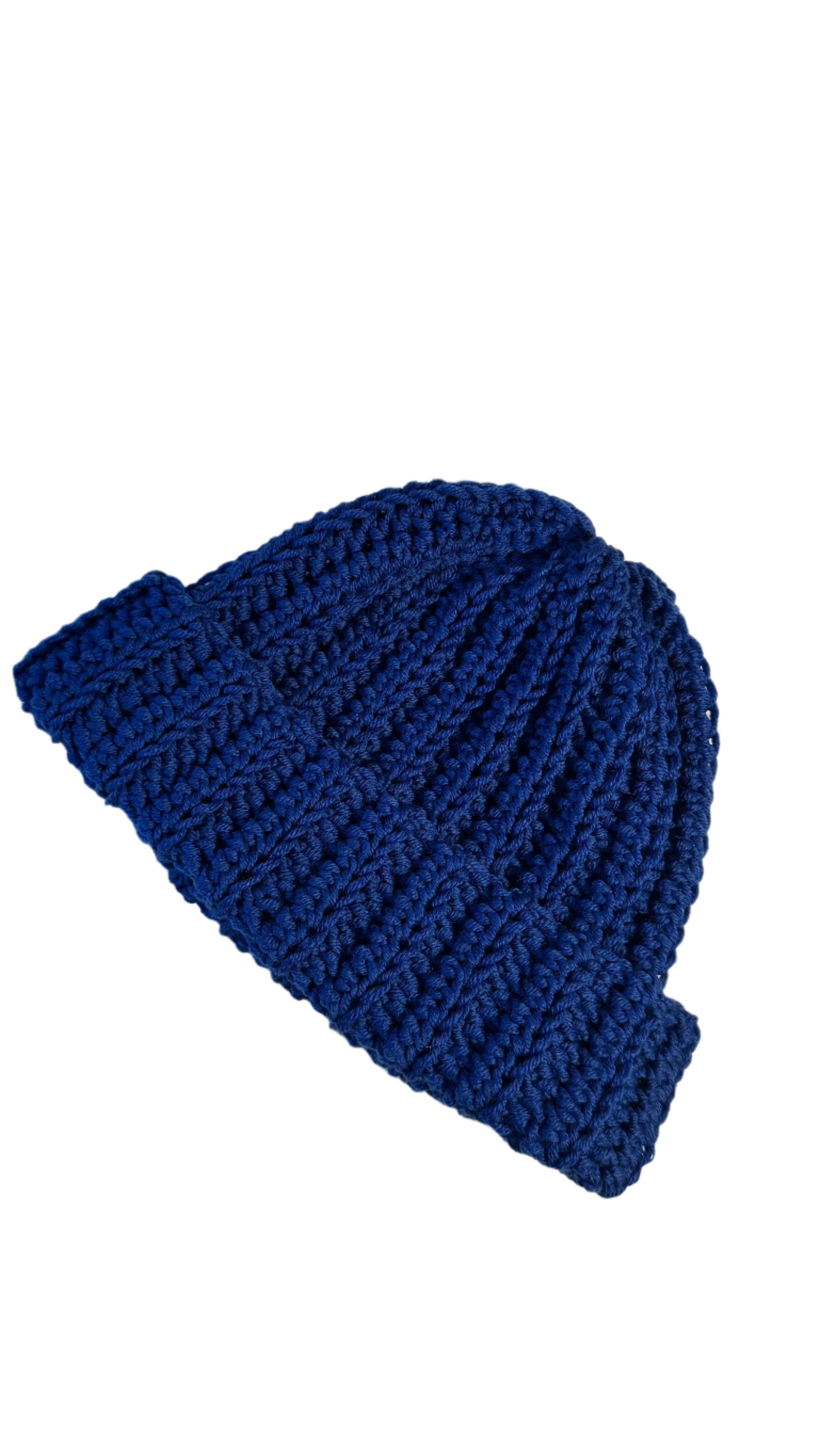 Blu Elettrico handmade crochet winter hat made with lana merino 100% 