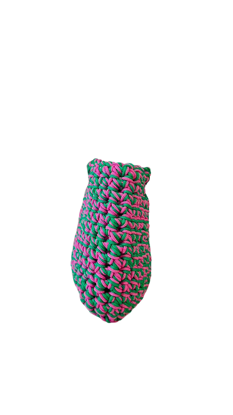 <img ="creaturina_bag.png" alt="Maggina mini bag rosa e verde">