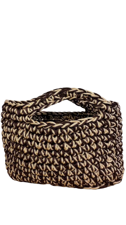 <img ="creaturina_bag.png" alt="Settembrina mini bag marrone e baige"